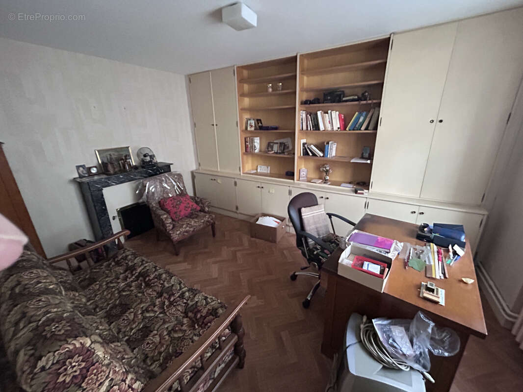 Maison à YVRE-L'EVEQUE