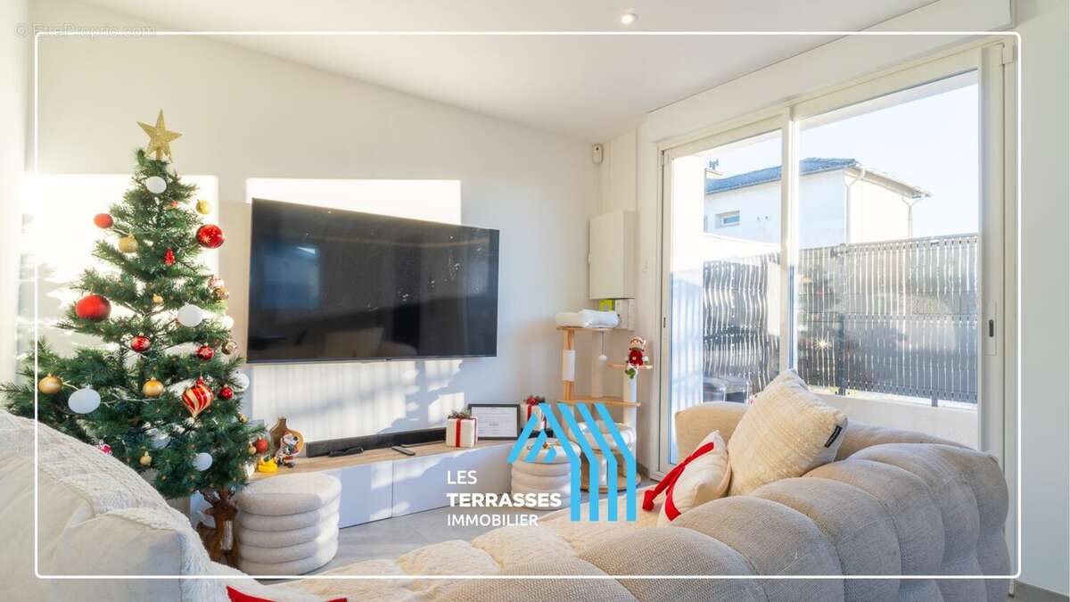 Maison à MONTELIMAR