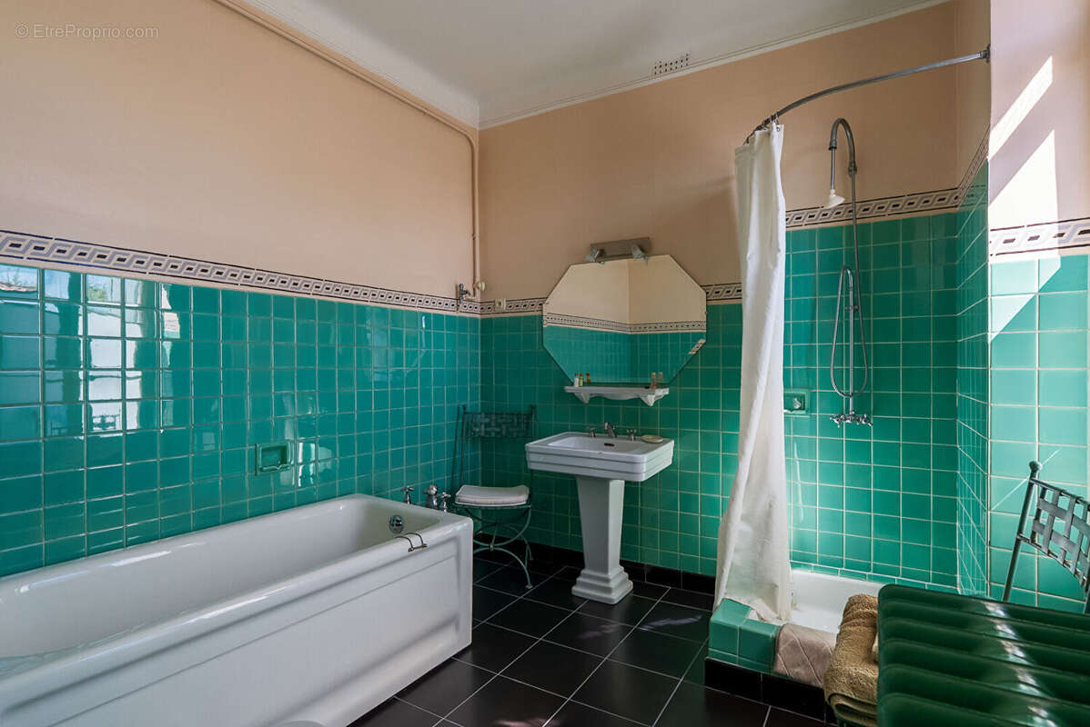 Appartement à CARCASSONNE