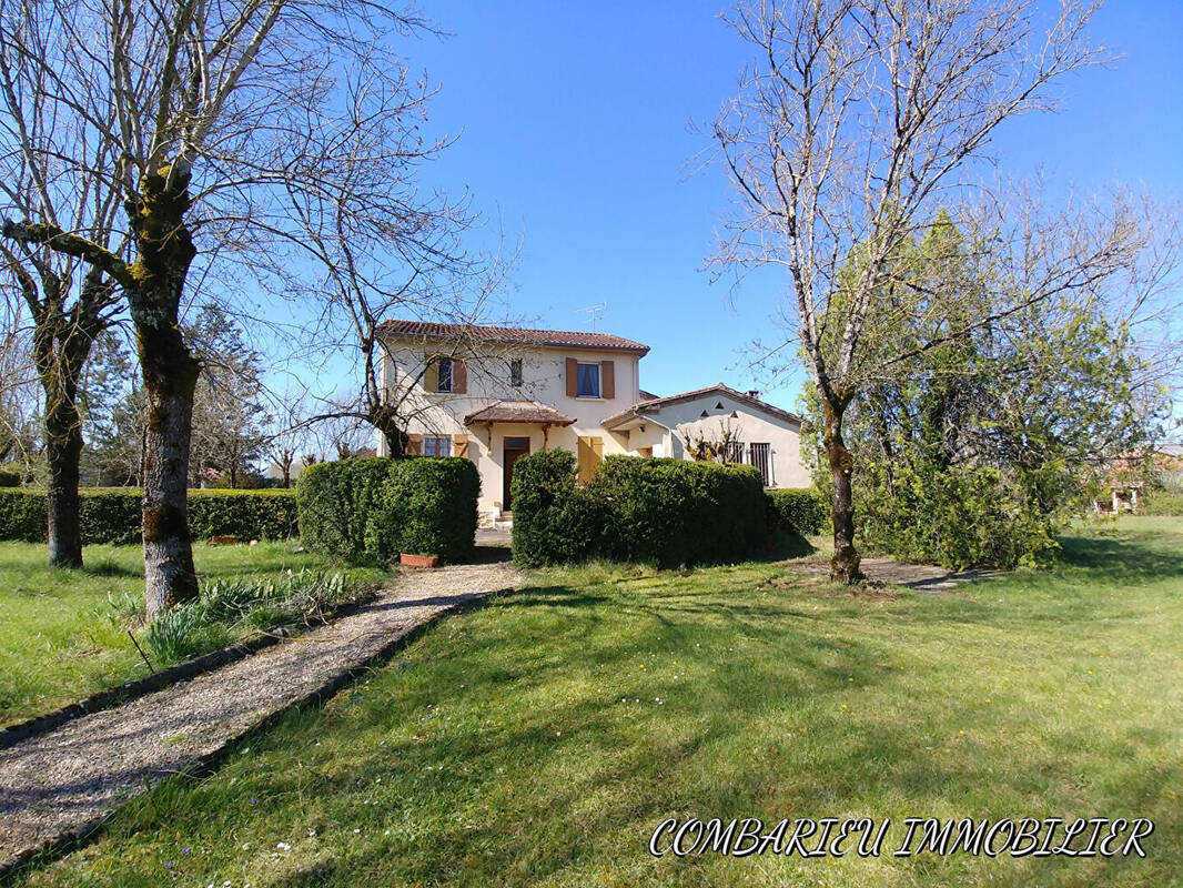 Maison à CAUSSADE