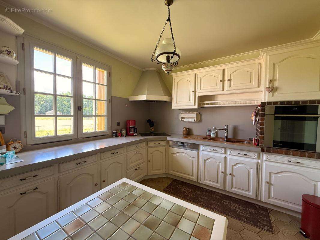 EN EXCLUSIVITE ! Pavillon de 114m², sur sous sol,  terrain de 956m2 169 900 € - photo 23