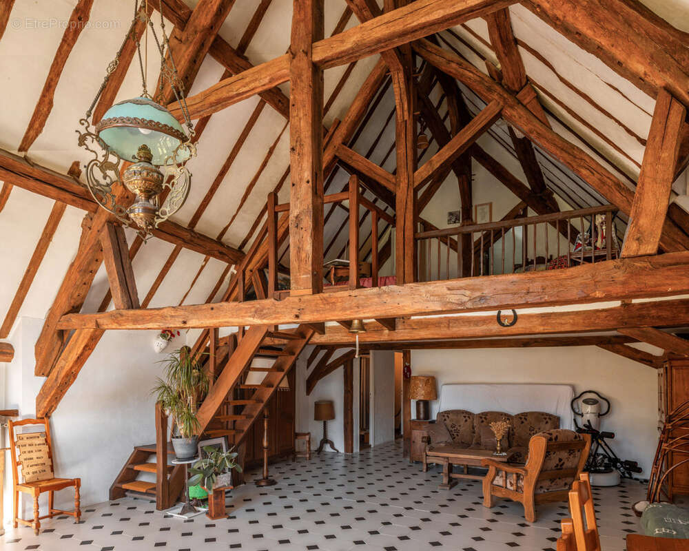 Maison à COSNE-COURS-SUR-LOIRE