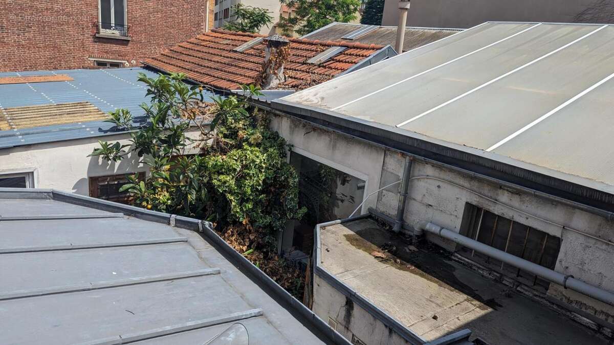 Appartement à LA GARENNE-COLOMBES