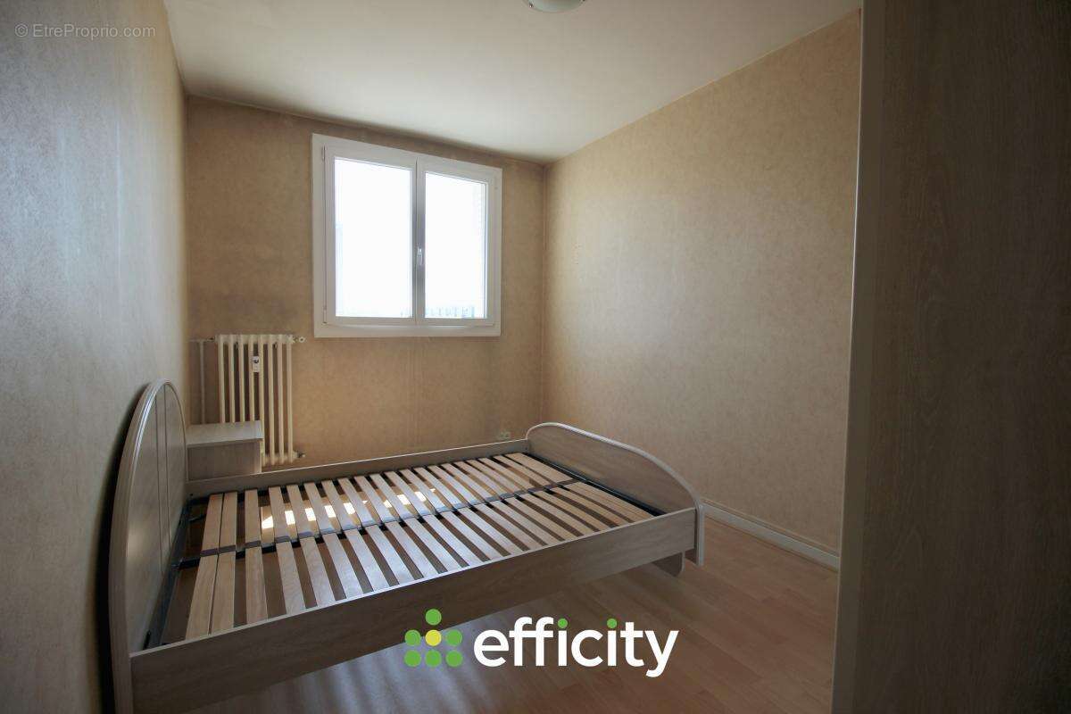 Appartement 64 m² à Villeurbanne  - photo 6
