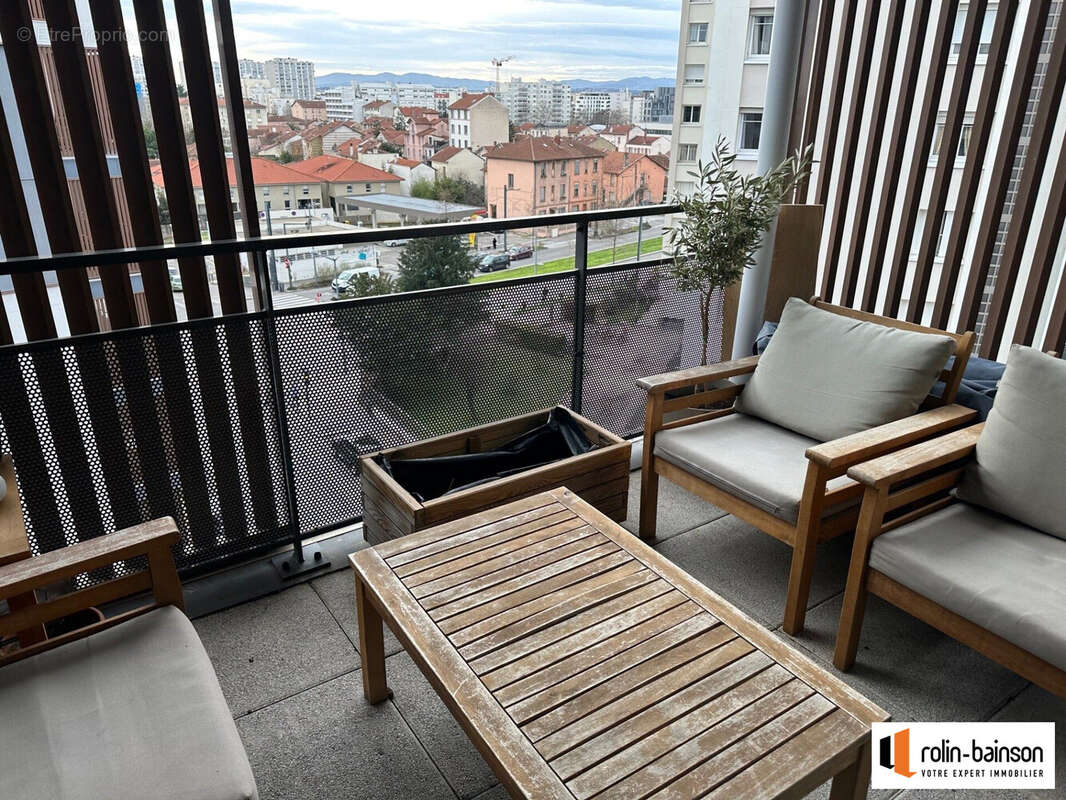 Appartement à LYON-8E