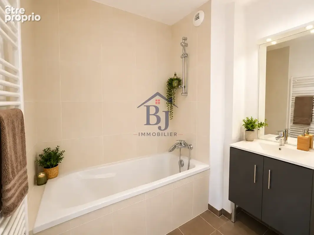 Appartement T5 récent avec garage double à vendre à Rennes - Sainte-Thérèse - photo 7