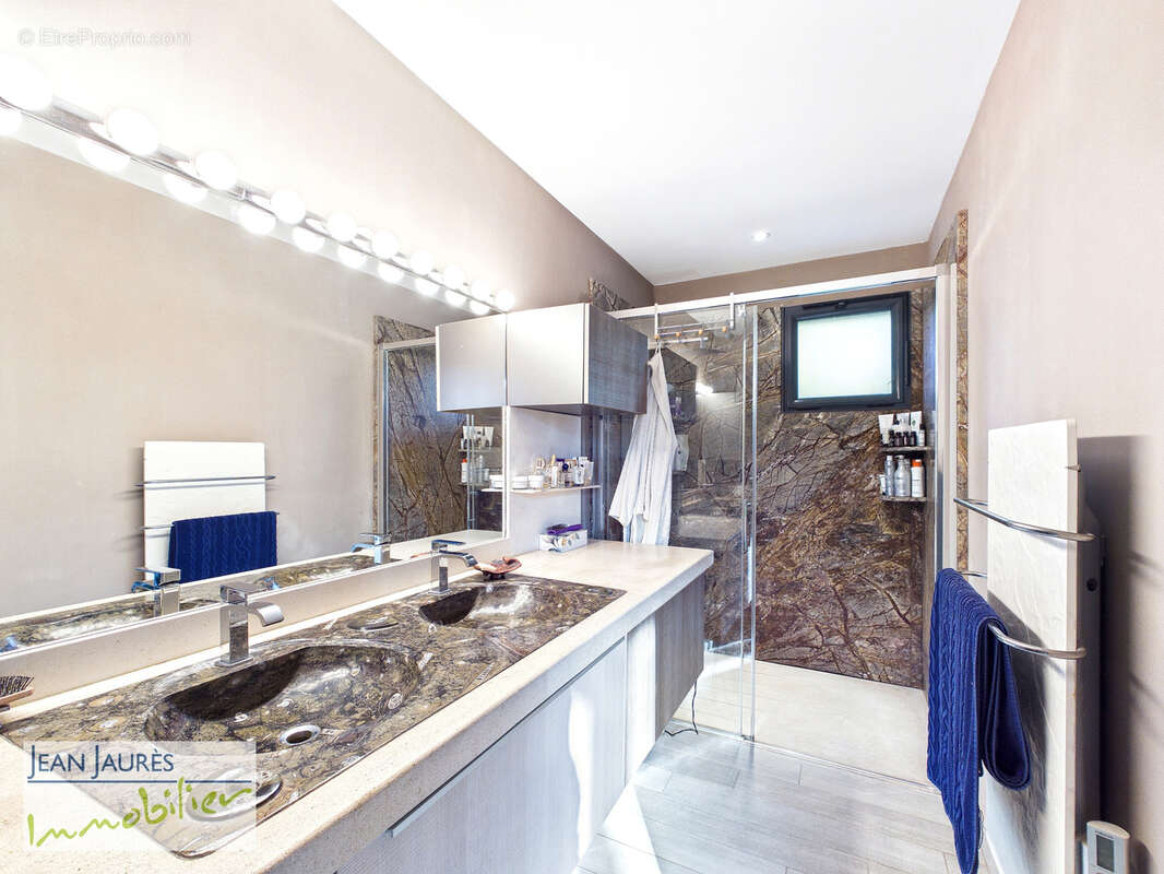 TROYES : Propriété contemporaine en bord de Seine - photo 20