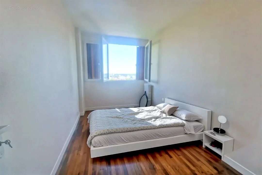 Appartement 4 pièces – montreuil – dernier étage – vendu loué - photo 4