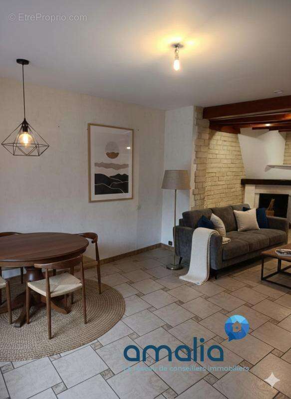 Maison à MONTIGNY-EN-GOHELLE