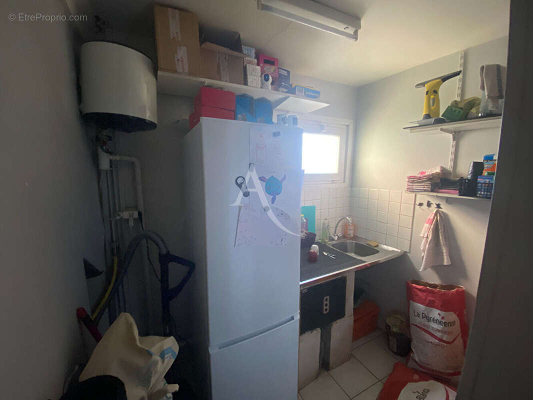 Commerce à SAINT-BENOIT-DE-CARMAUX