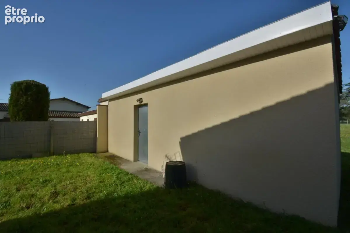 Maison 4 chambres 850 m² terrain à st seurin sur l'isle - photo 12