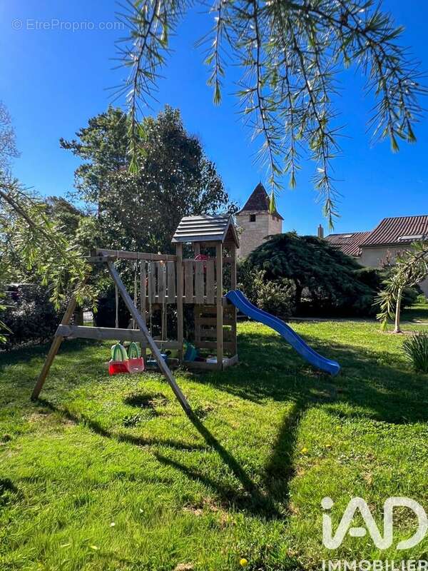 Photo 8 - Maison à LA LANDE-DE-FRONSAC