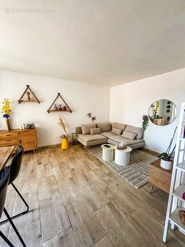 Appartement à HYERES