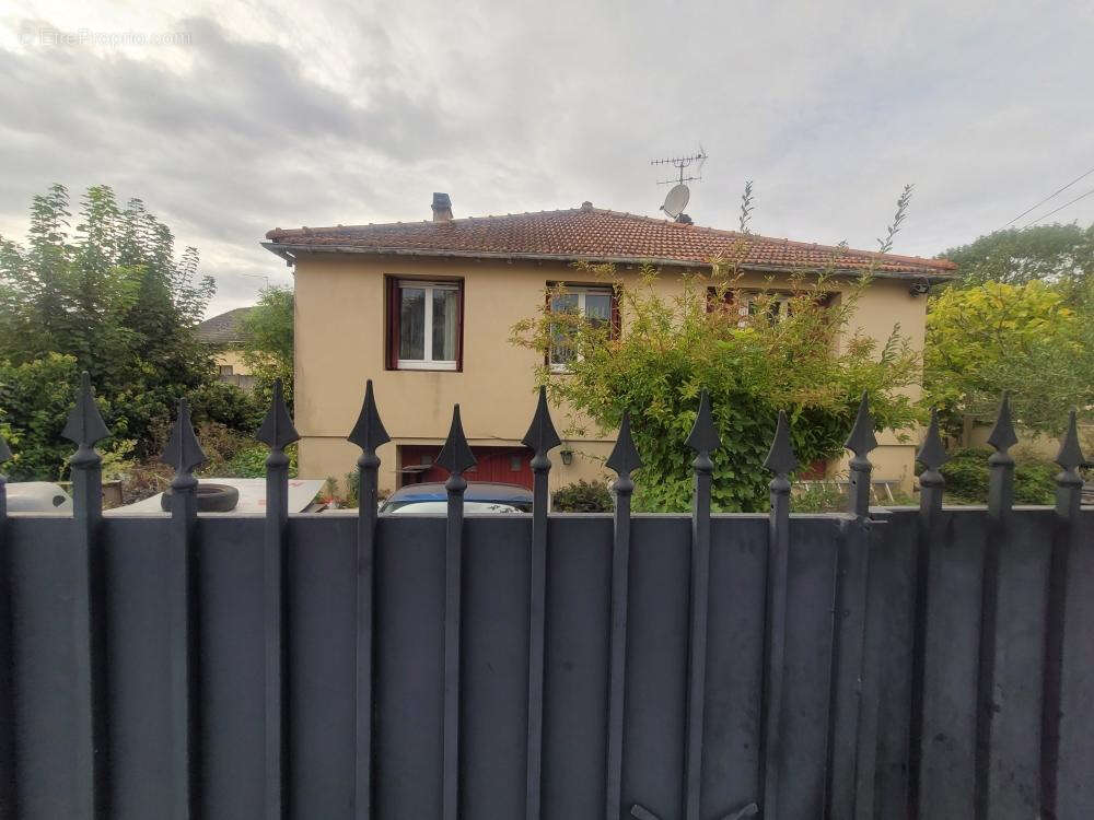 Maison à VILLIERS-LE-BEL