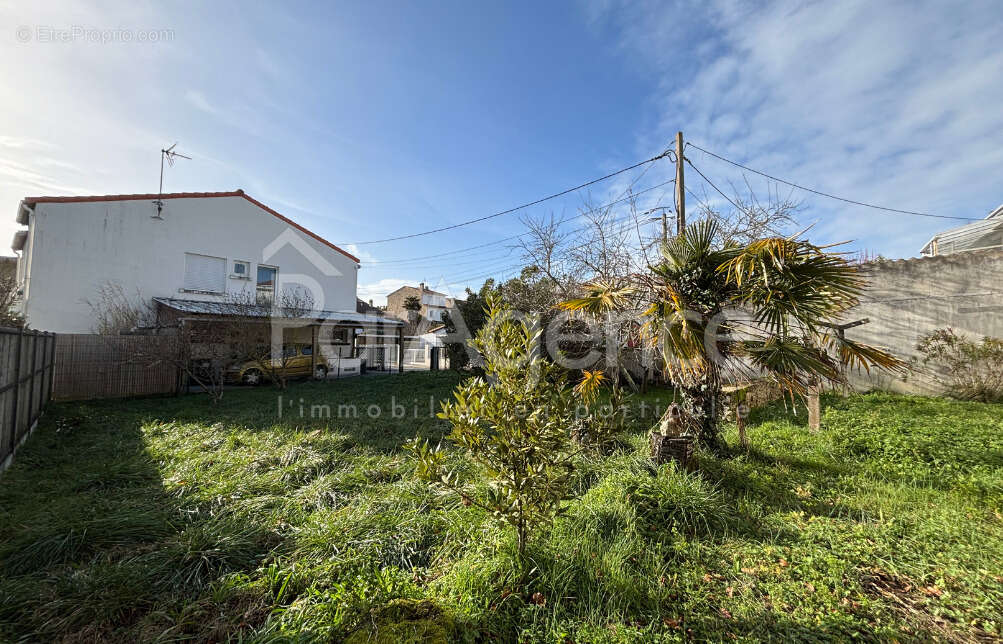Maison   Deux appartements   Foncillon Royan - photo 20