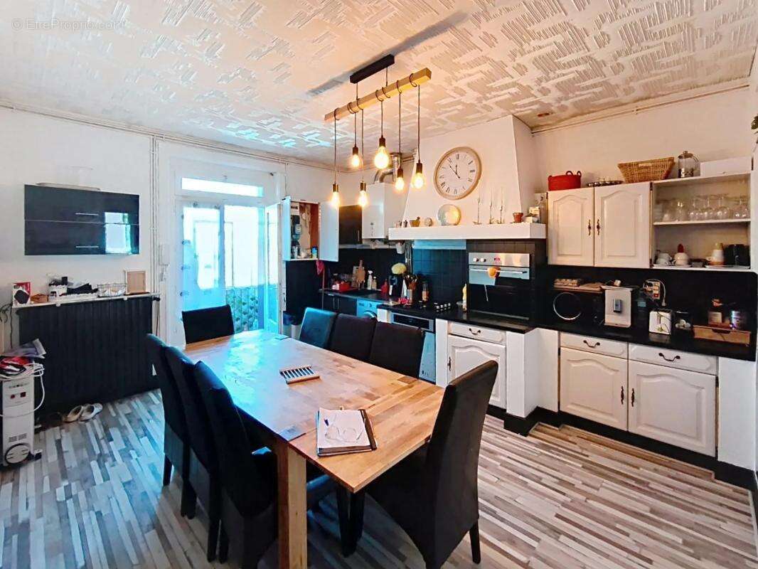 Maison à LA RICAMARIE