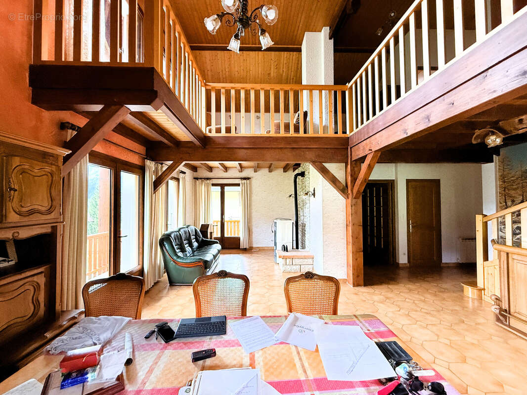 Maison à SAINT-PIERRE-DE-CHARTREUSE