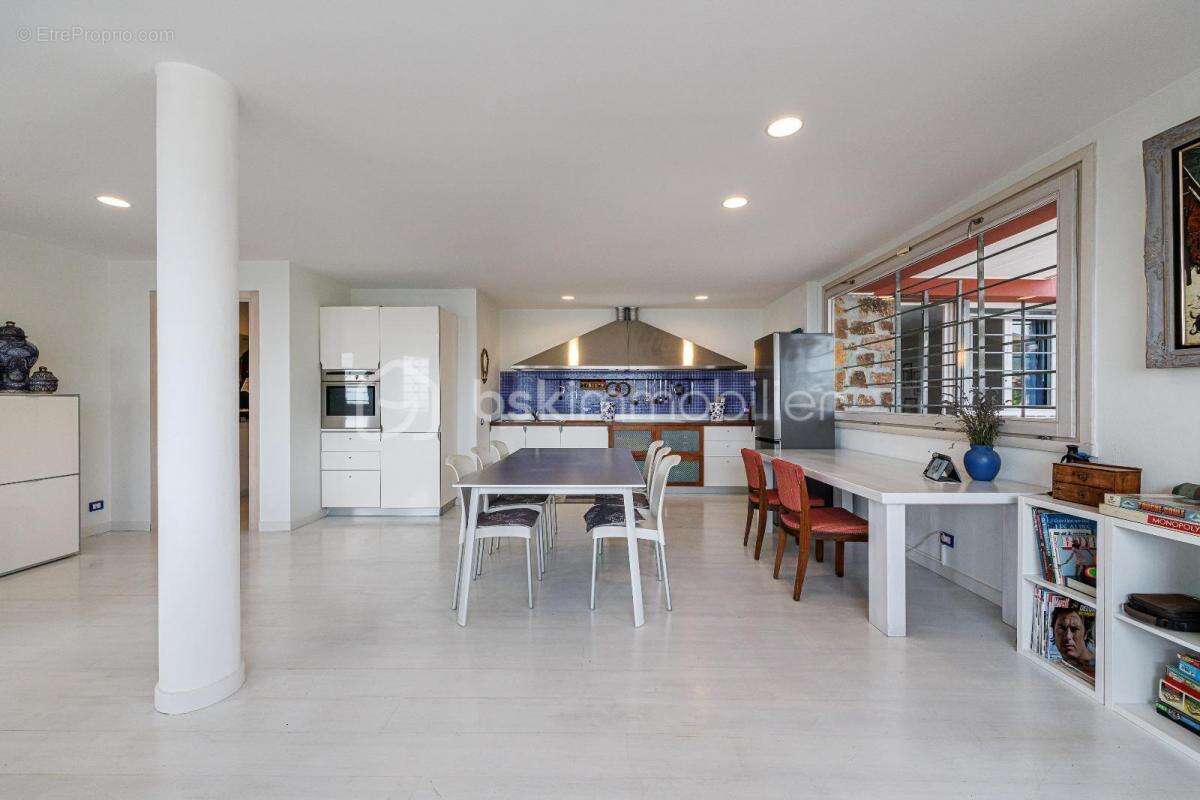 Maison à SAINT-RAPHAEL