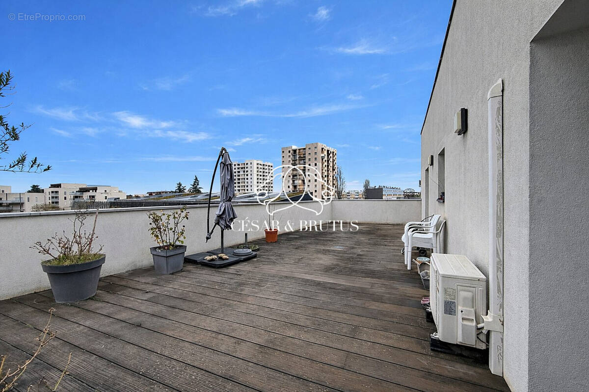 Appartement à SAINT-PRIEST