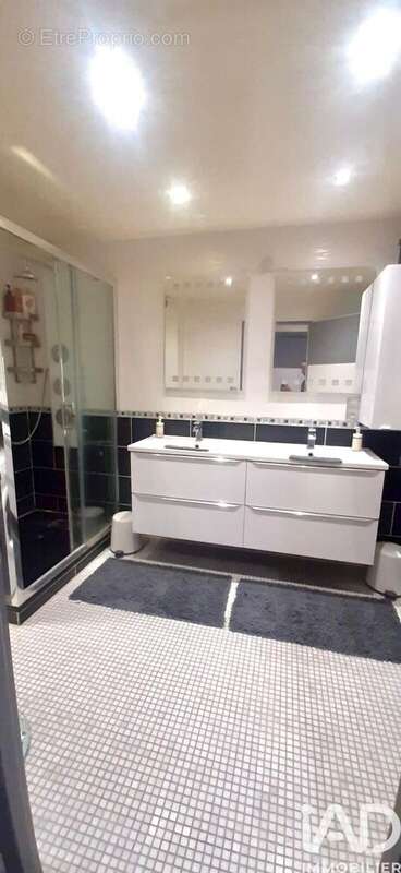 Photo 6 - Appartement à SAINT-QUENTIN