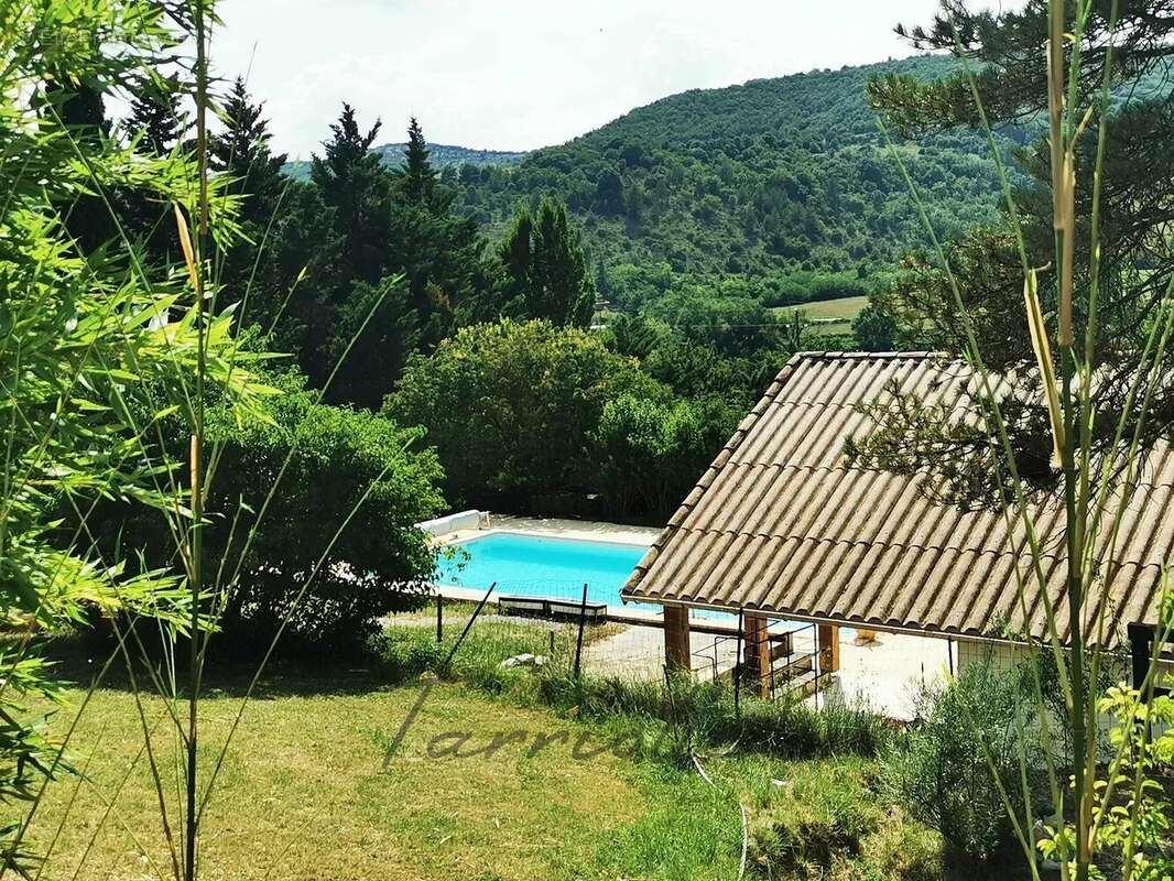 Maison à VILLENEUVE-DE-BERG