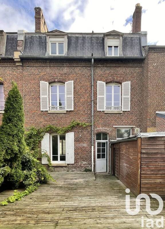 Photo 1 - Maison à COMPIEGNE