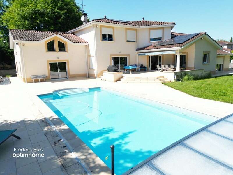 Maison à BELLEVILLE