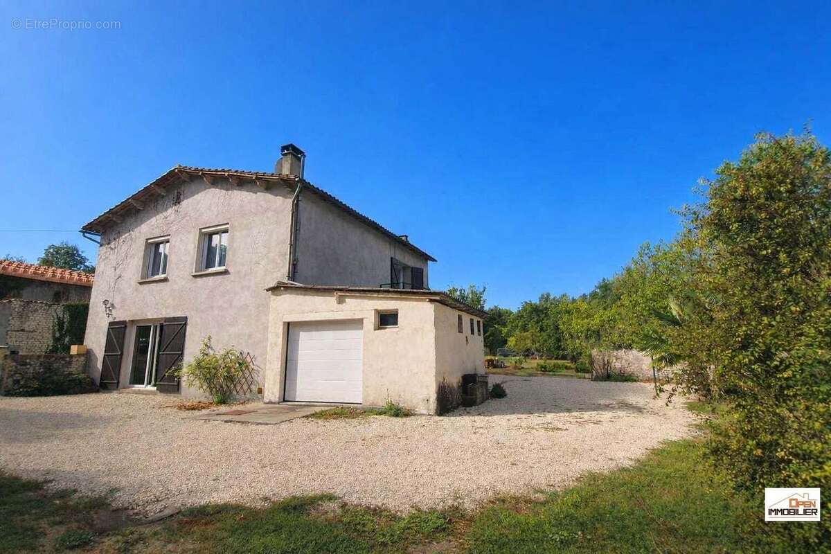 Maison à CIERZAC