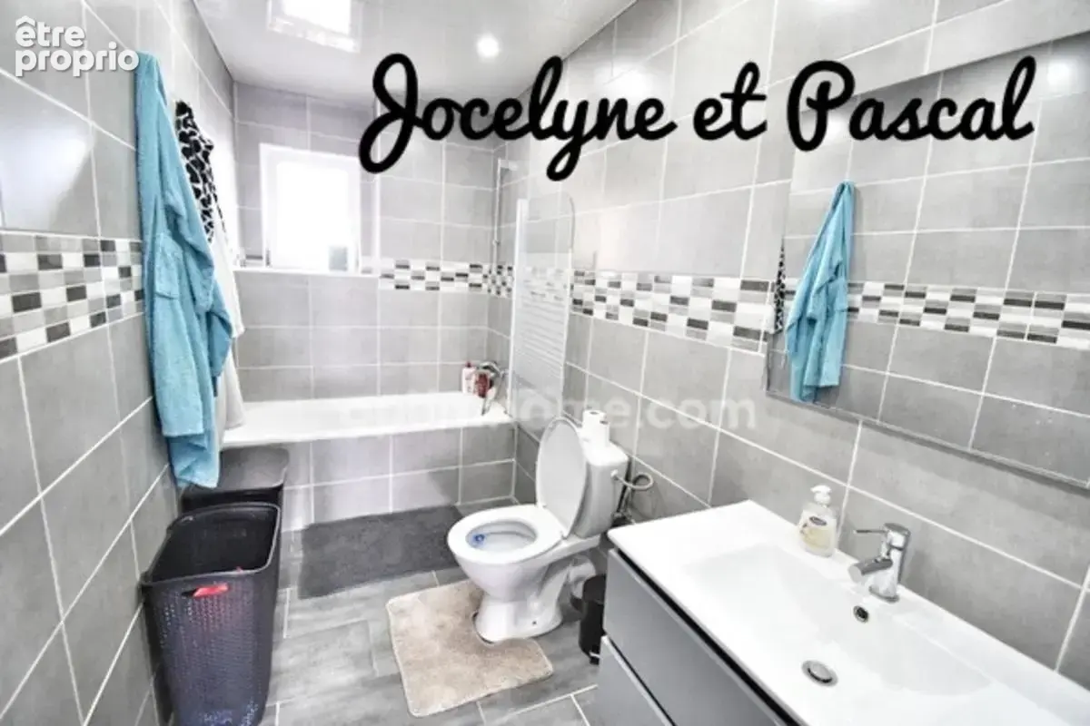 Immeuble complet - 3 appartements - places parking - photo 4