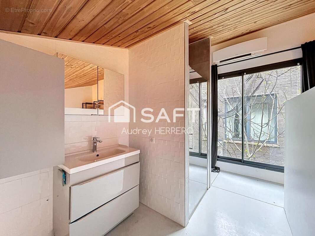 Photo 7 - Commerce à GRATENTOUR