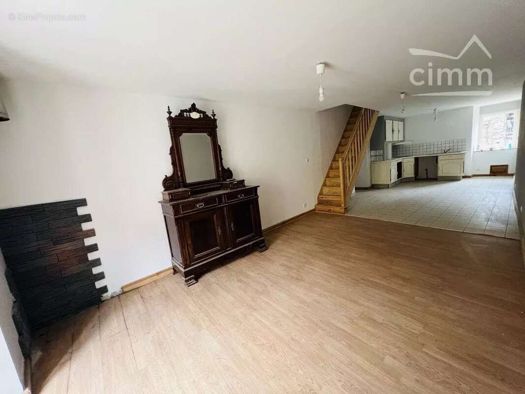 Maison à ROQUEFEUIL