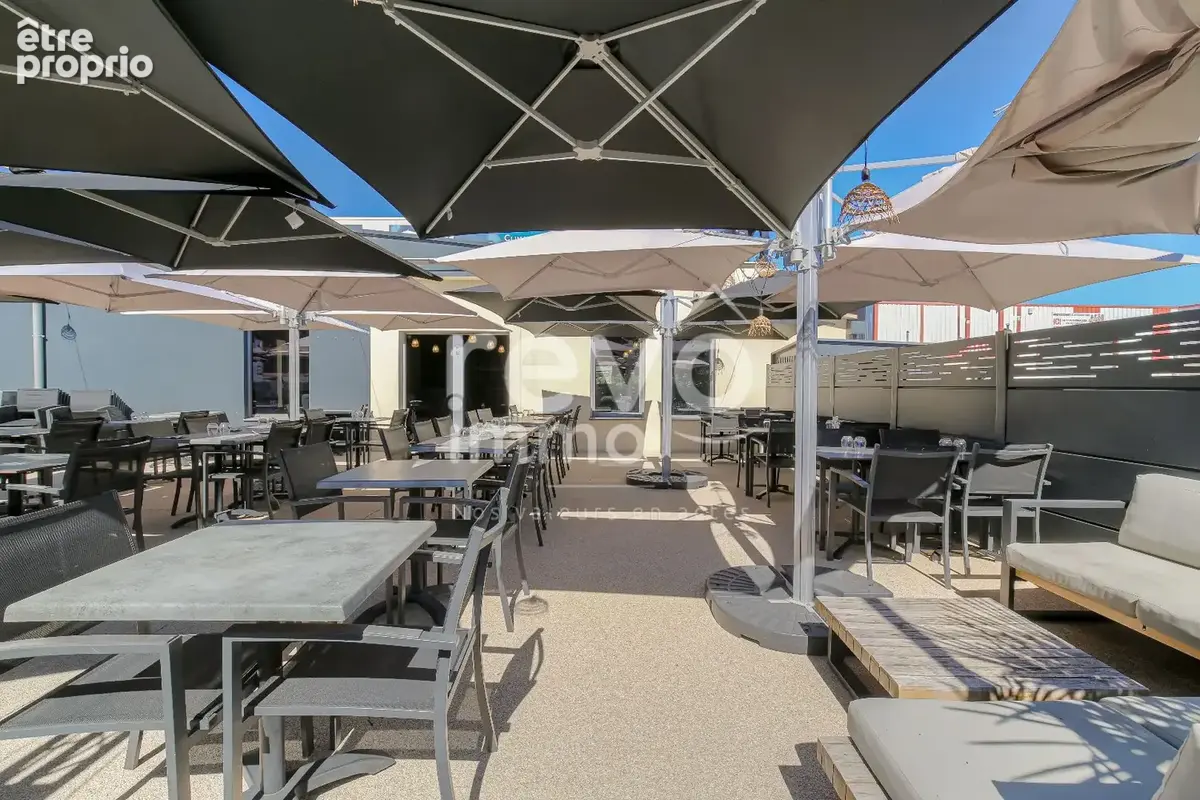 Fonds de commerce restaurant  CA 542 K  140 places  grande terrasse  faible loyer - photo 12