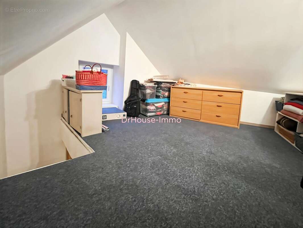 Maison à FONTENAY-SAINT-PERE