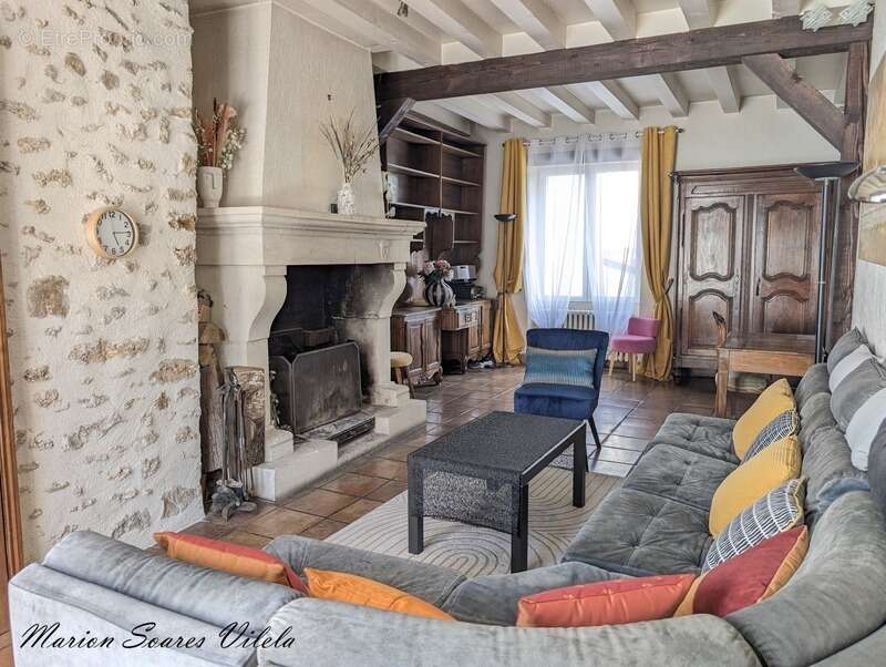 Maison à CHAUMES-EN-BRIE