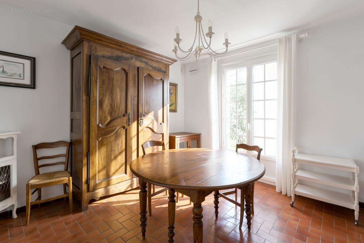Maison à BOUC-BEL-AIR