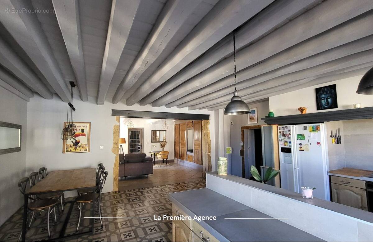 Appartement à PONTCHARRA-SUR-TURDINE