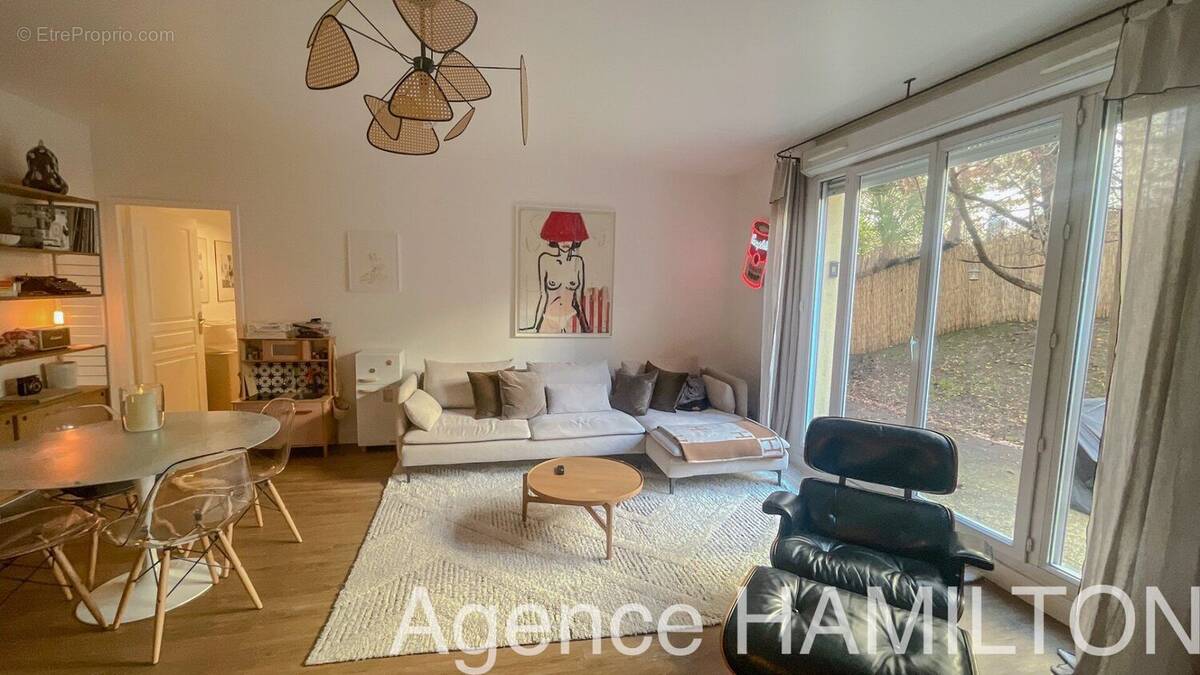 Appartement à GARCHES