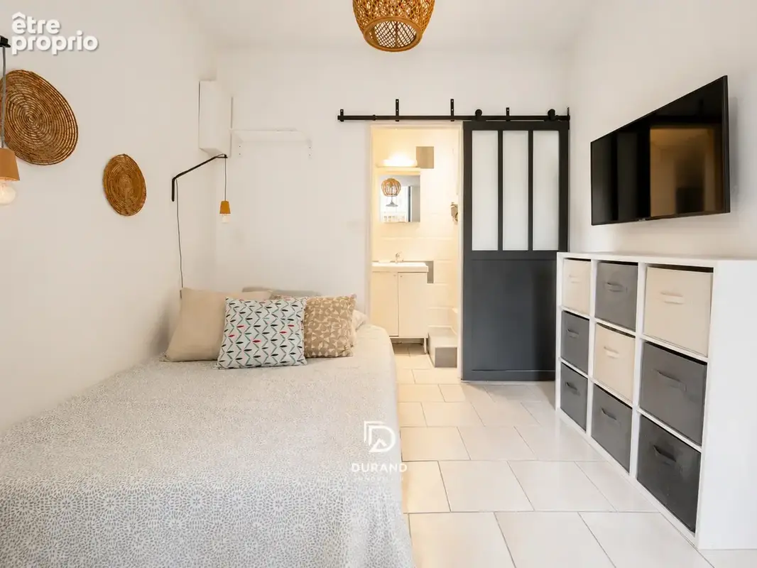Appartement à MARSEILLE-6E