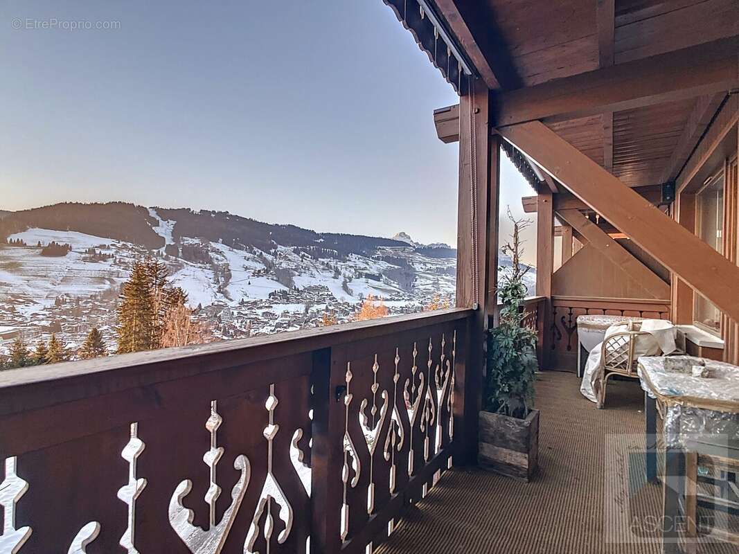 Grand balcon exposé Ouest - Appartement à MEGEVE