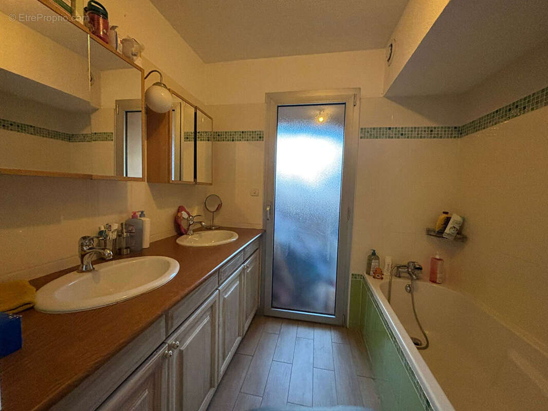 Appartement à MARTIGUES