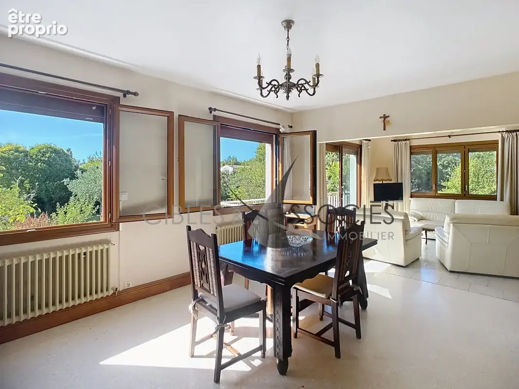 Maison 7 pièces 156 m² à vendre à Nieul-Sur-Mer (17137) - photo 3