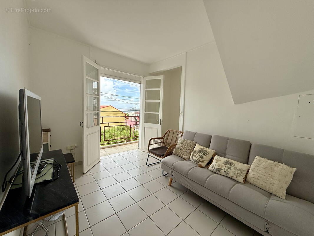 Appartement à BASSE-TERRE
