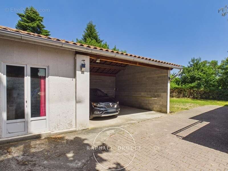 Maison à JARDIN