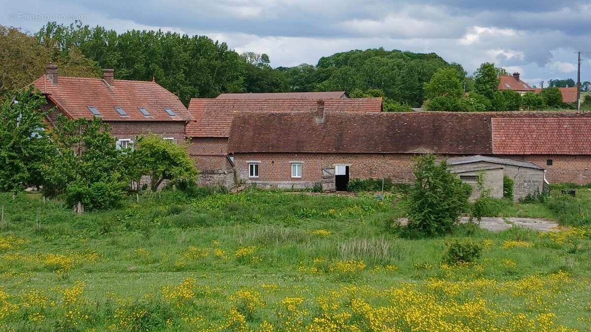 Maison à SAINT-GERMER-DE-FLY