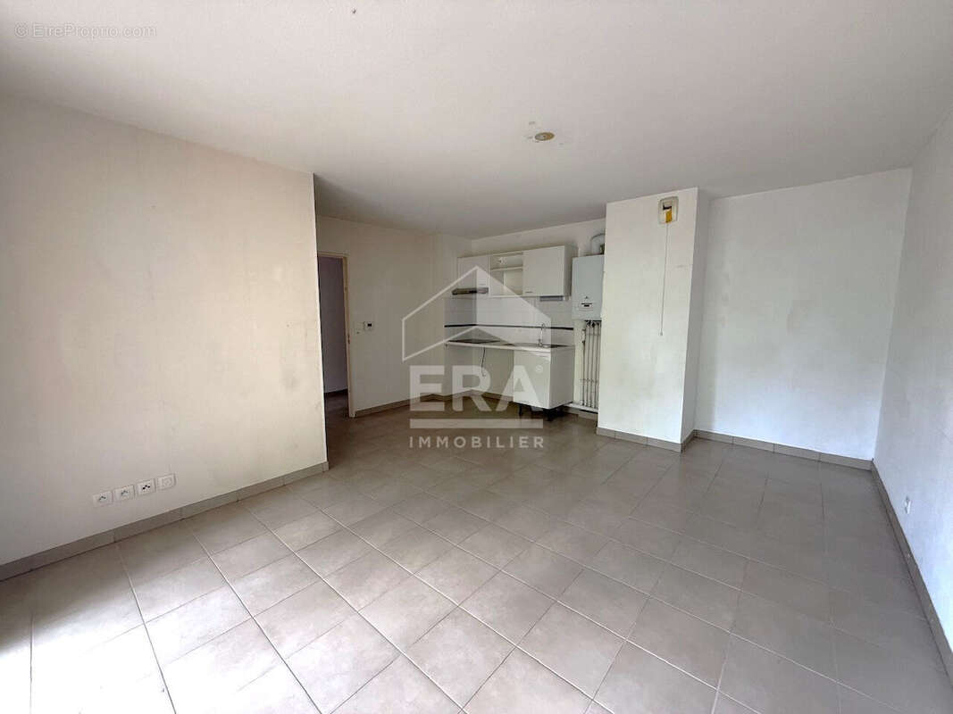 Appartement à ROUSSET