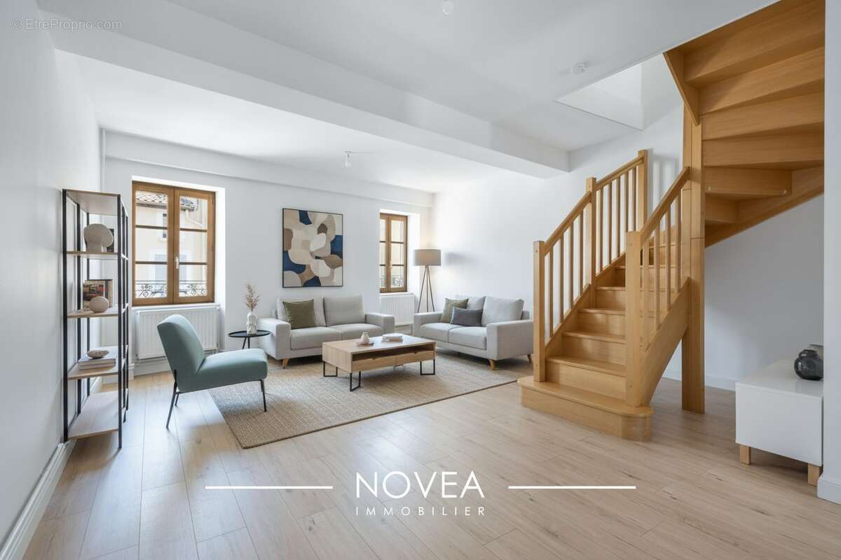 Appartement à BRIGNAIS