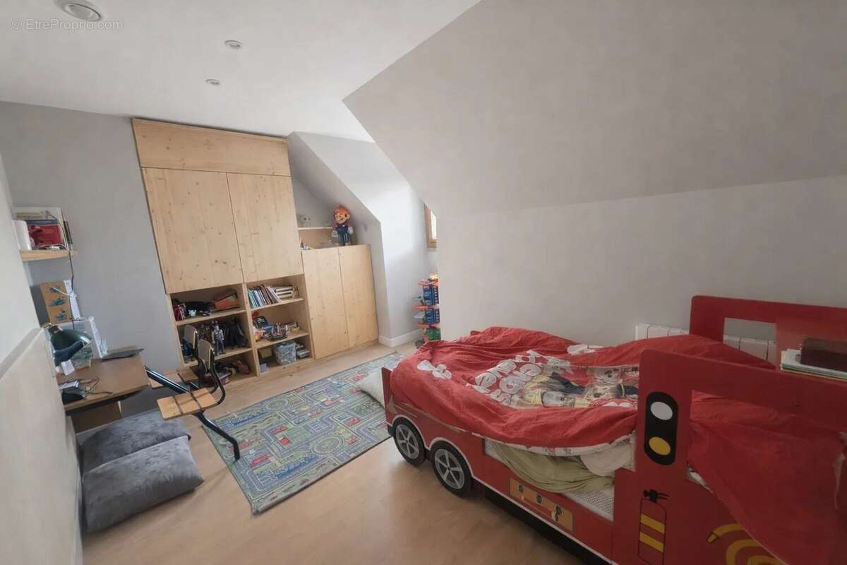 Maison à LIZY-SUR-OURCQ