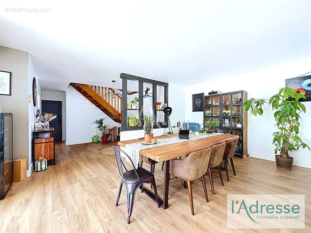 31850 Montrabé - photo 4