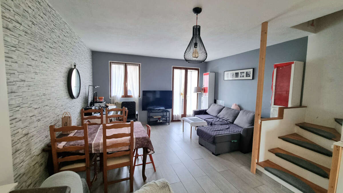 Maison à VILLEMOMBLE