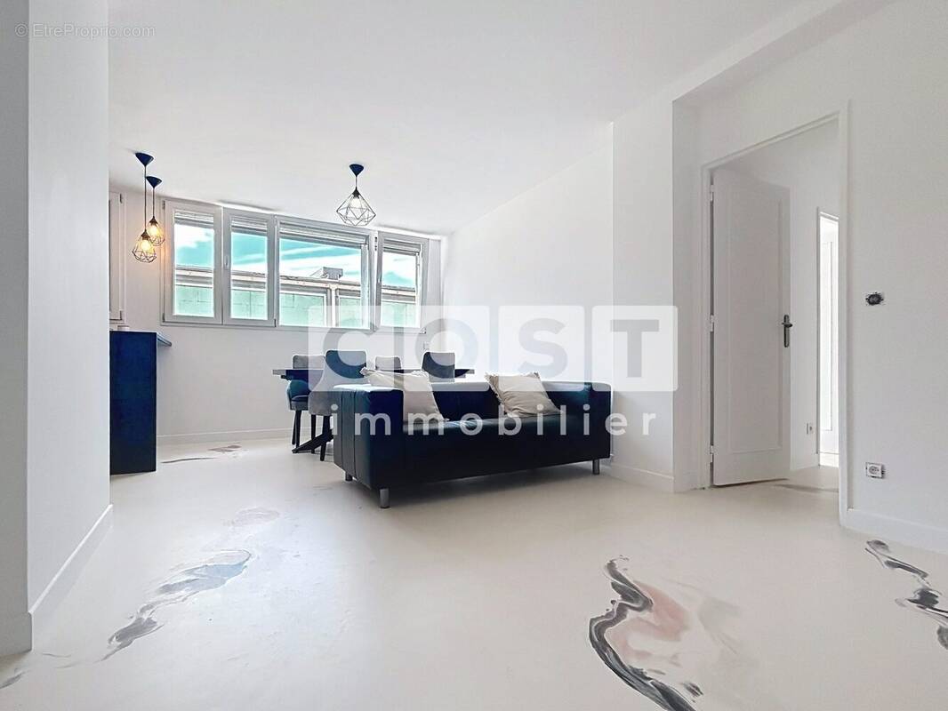 Appartement 70 m² à Bois-Colombes  - photo 2